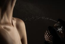 Muškarci otkrivaju top 5 ženskih parfema koje smatraju najprivlačnijim Muškarci otkrivaju top 5 ženskih parfema koje smatraju najprivlačnijim