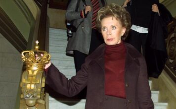 Najbogatija žena Monaka nadživela je 4 muža, a najveća ljubav joj izgorela u požaru: Izbegla robiju, pa skončala u teškim mukama Najbogatija žena Monaka nadživela je 4 muža, a najveća ljubav joj izgorela u požaru: Izbegla robiju, pa skončala u teškim mukama