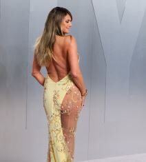 Najbolje i najgore obučene dame na dodeli Osakra 2026.: Jedna došla da bude “žena trofej”, a druga da izdominira Najbolje i najgore obučene dame na dodeli Osakra 2026.: Jedna došla da bude "žena trofej", a druga da izdominira