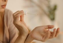 Najbolji serumi za lice za sjajnu, čvrstu i blistavu kožu Najbolji serumi za lice za sjajnu, čvrstu i blistavu kožu