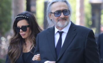 Nakon burnih godina i žestokih svađa, zakopali ratne sjekire – pomirili se Nikolina Pišek i Miša Grof: ‘Nije bilo lako’ Nakon burnih godina i žestokih svađa, zakopali ratne sjekire – pomirili se Nikolina Pišek i Miša Grof: ‘Nije bilo lako’