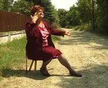 Našoj pevačici su erotski stihovi bili specijalnost, od muškaraca se branila pištoljem: Tražili joj da se slika gola, a evo šta joj je muž na to rekao Našoj pevačici su erotski stihovi bili specijalnost, od muškaraca se branila pištoljem: Tražili joj da se slika gola, a evo šta joj je muž na to rekao