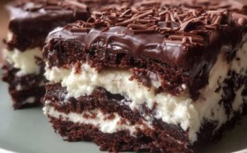 “Nećete vjerovati koliko je jednostavan ovaj kolač – to je desert koji moja djeca mole svake sedmice! “Nećete vjerovati koliko je jednostavan ovaj kolač – to je desert koji moja djeca mole svake sedmice!