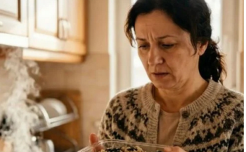 Nikada ne podgrijavajte ove 3 namirnice: Otrov su za jetru, a mnogi ih redovno čuvaju za sutradan Nikada ne podgrijavajte ove 3 namirnice: Otrov su za jetru, a mnogi ih redovno čuvaju za sutradan