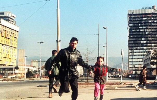 Nikolaidis o Sarajevo safariju: “Svako ko je bio na Jevrejskom groblju zaslužuje metak u čelo” Nikolaidis o Sarajevo safariju: “Svako ko je bio na Jevrejskom groblju zaslužuje metak u čelo”