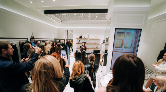 Novi Sad dobio novu modnu adresu: Stigao omiljeni brend ELISABETTA FRANCHI Novi Sad dobio novu modnu adresu: Stigao omiljeni brend ELISABETTA FRANCHI