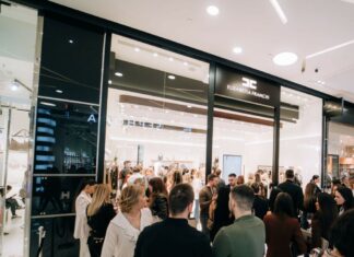 Novi Sad dobio novu modnu adresu: Stigao omiljeni brend ELISABETTA FRANCHI Novi Sad dobio novu modnu adresu: Stigao omiljeni brend ELISABETTA FRANCHI