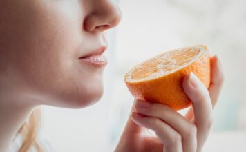 Ovo su note u parfemima koje će instant popraviti vaše raspoloženje Ovo su note u parfemima koje će instant popraviti vaše raspoloženje