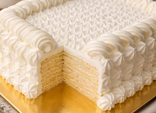 POSNA BELA TORTA: Pravi se lako, ukusna kao mrsna… POSNA BELA TORTA: Pravi se lako, ukusna kao mrsna…