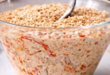 POSNA SALATA sa kikirikijem i pečenom paprikom – bez majoneza – Posna urnebes salata POSNA SALATA sa kikirikijem i pečenom paprikom – bez majoneza – Posna urnebes salata