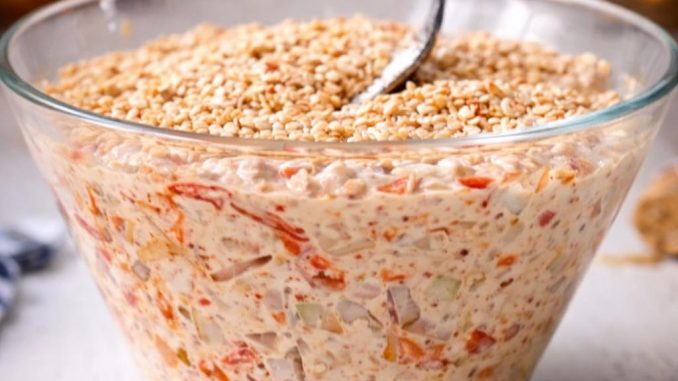 POSNA SALATA sa kikirikijem i pečenom paprikom – bez majoneza – Posna urnebes salata POSNA SALATA sa kikirikijem i pečenom paprikom – bez majoneza – Posna urnebes salata