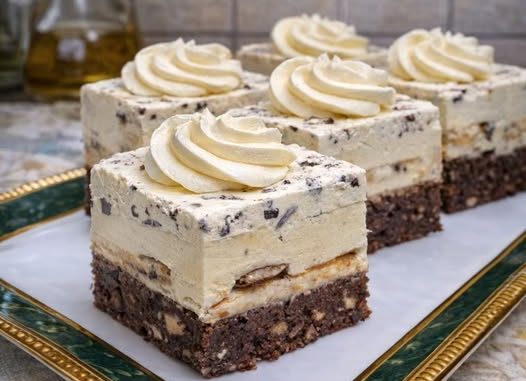 POSNI KOLAČ KOJI SE TOPI U USTIMA – kremaste Jafa kocke za čistu desetku! POSNI KOLAČ KOJI SE TOPI U USTIMA – kremaste Jafa kocke za čistu desetku!