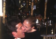 Prokletstvo Kenedijevih počelo je od postupka jednog čoveka: Rođenu ćerku zatvorio u ludnicu na 50 godina, a onda… Prokletstvo Kenedijevih počelo je od postupka jednog čoveka: Rođenu ćerku zatvorio u ludnicu na 50 godina, a onda...