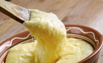 Recept za tradicionalno jelo koje su pravili pastiri: Evo kako da napravite pravi belmuž od samo 2 sastojka Recept za tradicionalno jelo koje su pravili pastiri: Evo kako da napravite pravi belmuž od samo 2 sastojka