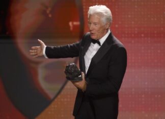 Ričard Gir zbog 1 stvari nikada nije bio nominovan za Oskara: Napravio potez koji Holivud ne prašta, odmah stavljen na crnu listu Ričard Gir zbog 1 stvari nikada nije bio nominovan za Oskara: Napravio potez koji Holivud ne prašta, odmah stavljen na crnu listu