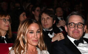 Sara je odrasla s 7 braća i sestara u teškoj bedi: Na venčanju nije nosila belo jer je bilo stid, a onda je muž varao s kim je stigao – danas živi bajku Sara je odrasla s 7 braća i sestara u teškoj bedi: Na venčanju nije nosila belo jer je bilo stid, a onda je muž varao s kim je stigao - danas živi bajku