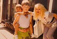 Sin Hanke Paldum već 10 godina puni stranice crne hronike: Drogiran pregazio 3 žene, devojka ga optužila za silovanje, a majka ga ovim rečima branila Sin Hanke Paldum već 10 godina puni stranice crne hronike: Drogiran pregazio 3 žene, devojka ga optužila za silovanje, a majka ga ovim rečima branila