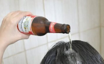 Svaki drugi dan, sipala je FLAŠU PIVA na kosu. Kad pročitate zašto, slijedit ćete njezin primjer! Svaki drugi dan, sipala je FLAŠU PIVA na kosu. Kad pročitate zašto, slijedit ćete njezin primjer!