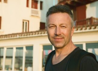 ŠVALERA ĆETE 0DMAH PREP0ZNATl NA PRVl P0GLED; Svaki ženskaroš ima ovih 5 0S0BlNA! ŠVALERA ĆETE 0DMAH PREP0ZNATl NA PRVl P0GLED; Svaki ženskaroš ima ovih 5 0S0BlNA!