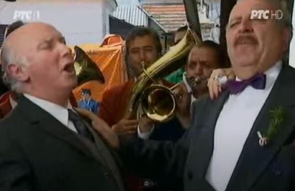 Svi ga pamte kao vrhunskog glumca, a njegov život bio je misterija: Svi se iznenade kad čuju na koji fakultet je išao, a na sahranu mu niko od kolega nije došao Svi ga pamte kao vrhunskog glumca, a njegov život bio je misterija: Svi se iznenade kad čuju na koji fakultet je išao, a na sahranu mu niko od kolega nije došao