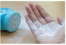 TREBALI SMO OVO RANIJE ZNATI: Puder za bebe ima MOĆI za koje niste MOGLI ni sanjati JEFTINO, A ČUDESNO! TREBALI SMO OVO RANIJE ZNATI: Puder za bebe ima MOĆI za koje niste MOGLI ni sanjati JEFTINO, A ČUDESNO!