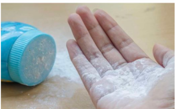 TREBALI SMO OVO RANIJE ZNATI: Puder za bebe ima MOĆI za koje niste MOGLI ni sanjati JEFTINO, A ČUDESNO! TREBALI SMO OVO RANIJE ZNATI: Puder za bebe ima MOĆI za koje niste MOGLI ni sanjati JEFTINO, A ČUDESNO!