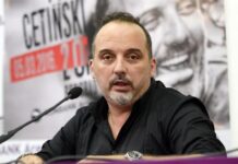 Treća žena Tonija Cetinskog mlađa je od njega 15 godina, a preživela moždani udar: “Ignorisala sam simptome i oduzele su mi se noge i ruke” Treća žena Tonija Cetinskog mlađa je od njega 15 godina, a preživela moždani udar: "Ignorisala sam simptome i oduzele su mi se noge i ruke"