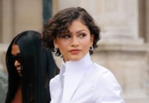 Za sve žene koje žele drastičnu promenu, uzmite u obzir ovu frizuru: Ističe crte lica, izgleda negovano i zavodljivo Za sve žene koje žele drastičnu promenu, uzmite u obzir ovu frizuru: Ističe crte lica, izgleda negovano i zavodljivo