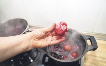 3 običaja koje svaki pravoslavni vernik treba da ispoštuje na Veliki petak 3 običaja koje svaki pravoslavni vernik treba da ispoštuje na Veliki petak