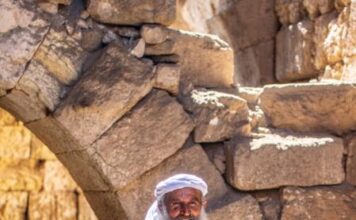 3 stvari koje ne treba govoriti drugima o sebi: O ovome se ćuti čak i najbližim ljudima 3 stvari koje ne treba govoriti drugima o sebi: O ovome se ćuti čak i najbližim ljudima