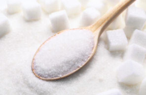 4 namirnice koje ne biste smeli da jedete pred spavanje: Dermatolozi upozoravaju da munjevito ubrzavaju starenje kože 4 namirnice koje ne biste smeli da jedete pred spavanje: Dermatolozi upozoravaju da munjevito ubrzavaju starenje kože