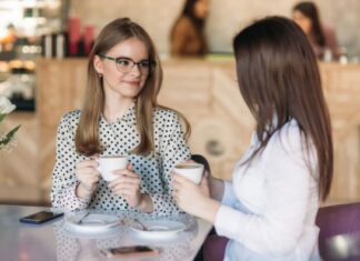 7 tipova ljudi koji vas vuku na dno i crpe energiju: Ovako ćete ih prepoznati 7 tipova ljudi koji vas vuku na dno i crpe energiju: Ovako ćete ih prepoznati