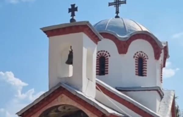 Ako želite da vam u životu sve krene od ruke idite u ovaj manastir: Ljudi se kunu da su im tamo sve muke nestale, doživeli su preporod Ako želite da vam u životu sve krene od ruke idite u ovaj manastir: Ljudi se kunu da su im tamo sve muke nestale, doživeli su preporod