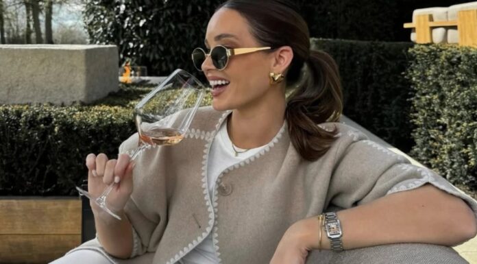 Beli manikir: 15 trendi ideja koje odišu elegancijom i stilom Beli manikir: 15 trendi ideja koje odišu elegancijom i stilom