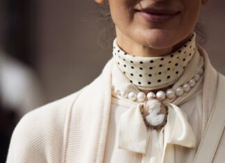 Cameo nakit se vraća: vintage romantika koja osvaja 2026. Cameo nakit se vraća: vintage romantika koja osvaja 2026.