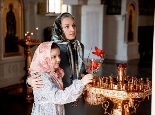 Čim otvorite ujutru oči – odmah izgovorite ovu molitvu: Veruje je sa da rešava problem koji muči sve više ljudi Čim otvorite ujutru oči - odmah izgovorite ovu molitvu: Veruje je sa da rešava problem koji muči sve više ljudi