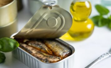 Da li su kosti u konzerviranoj ribi sigurne za jelo?; Odgovor će mnoge iznenaditi Da li su kosti u konzerviranoj ribi sigurne za jelo?; Odgovor će mnoge iznenaditi