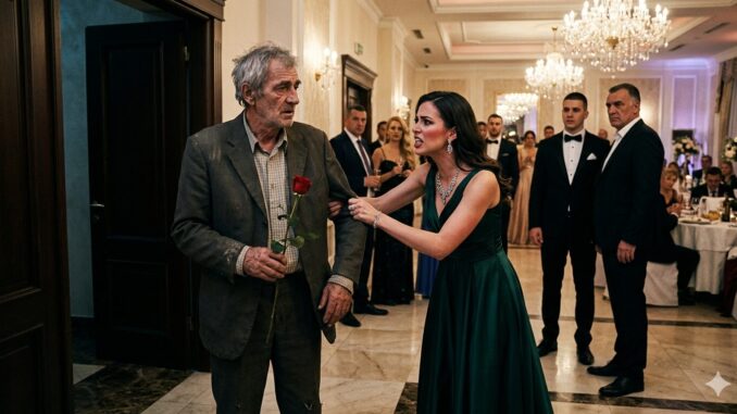 Dan kada je jedna ruža srušila carstvo laži Dan kada je jedna ruža srušila carstvo laži