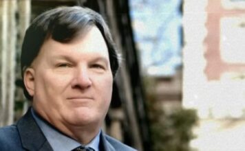 Devojka trčala ulicom vrišteći upomoć, niko joj nije otvorio, a onda je nađena mrtva: Kad su pored nje pronašli još 11 tela, tad je klupko počelo da se odmotava Devojka trčala ulicom vrišteći upomoć, niko joj nije otvorio, a onda je nađena mrtva: Kad su pored nje pronašli još 11 tela, tad je klupko počelo da se odmotava