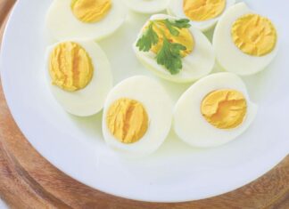 Dijeta sa kuvanim jajima za dve nedelje skida od 5 do 10 kilograma: Nećete gladovati, a dovešćete liniju u red taman pred leto Dijeta sa kuvanim jajima za dve nedelje skida od 5 do 10 kilograma: Nećete gladovati, a dovešćete liniju u red taman pred leto