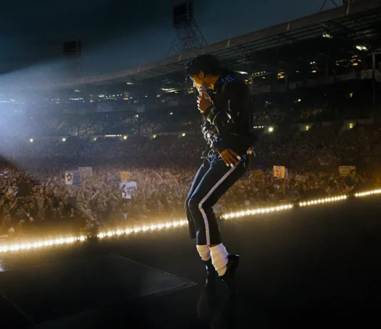 Film o kralju popa srušio sve dosadašnje rekorde uprkos kritikama i kontroverzama Film o kralju popa srušio sve dosadašnje rekorde uprkos kritikama i kontroverzama