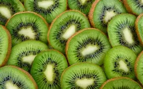 „Gastroenterolog sa Harvarda: Ove četiri voćke prave veliku razliku za crijeva i probavu“ „Gastroenterolog sa Harvarda: Ove četiri voćke prave veliku razliku za crijeva i probavu“