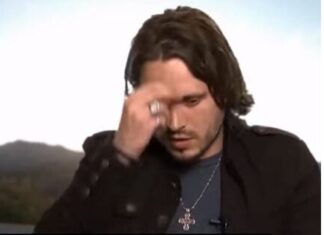 Holivudske ličnosti koje su prešle u pravoslavlje: Čuveni glumac se krstio na Svetoj Gori, a on je veru promenio zbog žene Holivudske ličnosti koje su prešle u pravoslavlje: Čuveni glumac se krstio na Svetoj Gori, a on je veru promenio zbog žene