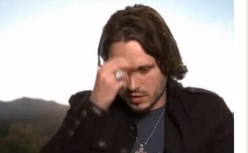 Holivudske ličnosti koje su prešle u pravoslavlje: Čuveni glumac se krstio na Svetoj Gori, a on je veru promenio zbog žene Holivudske ličnosti koje su prešle u pravoslavlje: Čuveni glumac se krstio na Svetoj Gori, a on je veru promenio zbog žene