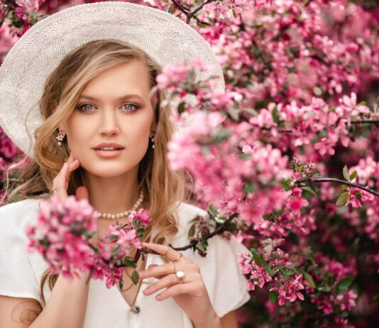 Horoskop za 17. april: Blizanci imaju prave ideje, Lav sreće staru ljubav, a njima sledi dan koji neće zaboraviti Horoskop za 17. april: Blizanci imaju prave ideje, Lav sreće staru ljubav, a njima sledi dan koji neće zaboraviti