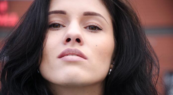 Horoskop za 8. april: Ribe dobijaju dvosmislenu poruku, Lav se suočava sa prevrtljivim ljudima, a njima će se desiti nešto čudno Horoskop za 8. april: Ribe dobijaju dvosmislenu poruku, Lav se suočava sa prevrtljivim ljudima, a njima će se desiti nešto čudno