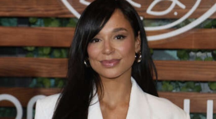 “Hvala na razumijevanju” Trudna pjevačica JEDVA ZAVRŠILA NASTUP, pa progovorila o zdravstvenom stanju “Hvala na razumijevanju” Trudna pjevačica JEDVA ZAVRŠILA NASTUP, pa progovorila o zdravstvenom stanju