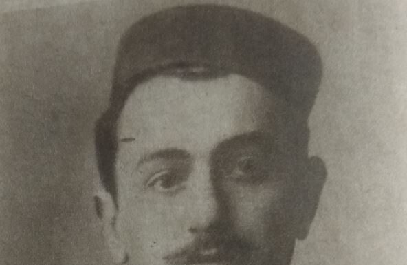 Kad je Aleksa Šantić zavoleo Hrvaticu, majka ga je odvela pred ikonu: Zaklela mu se na jezivu stvar, ako Anku u njihovu kuću dovede Kad je Aleksa Šantić zavoleo Hrvaticu, majka ga je odvela pred ikonu: Zaklela mu se na jezivu stvar, ako Anku u njihovu kuću dovede