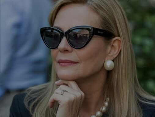 Kako se obući skromno, a izgledati otmjeno: 7 pravila koja čine da izgledate luksuzno, 1 se posebno odnosi na žene koje imaju preko 50 godina Kako se obući skromno, a izgledati otmjeno: 7 pravila koja čine da izgledate luksuzno, 1 se posebno odnosi na žene koje imaju preko 50 godina