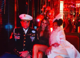 Ko je manekenka koja prijeti da će uništiti Melaniju Tramp Ko je manekenka koja prijeti da će uništiti Melaniju Tramp